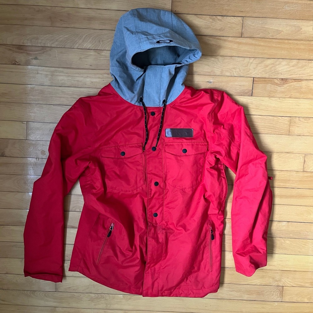 Oakley Mens Red Grey Hooded Snowboard Ski Jacket Size Large Regular Fit